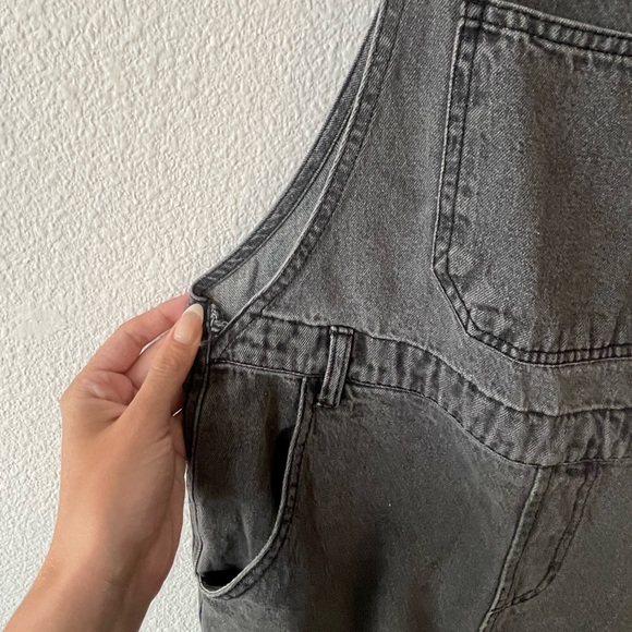 Size 6 Nasty Gal Overalls - Picture 3 of 4